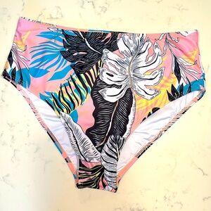 Brand New Never Worn Bikini Bottom. High waist and cut on leg. WOMENS L